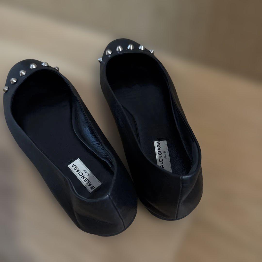 BALENCIAGA スタッズ付きバレエシューズ ブラック