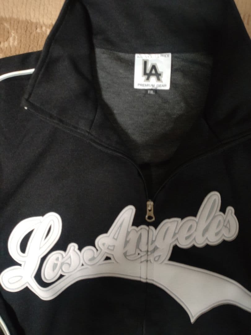 大きいサイズ　新品未使用　Los Angels セットアップ　XXL