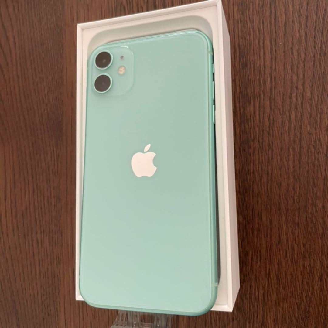 iPhone 11 Green 64 GB au 新品未使用 シムフリー
