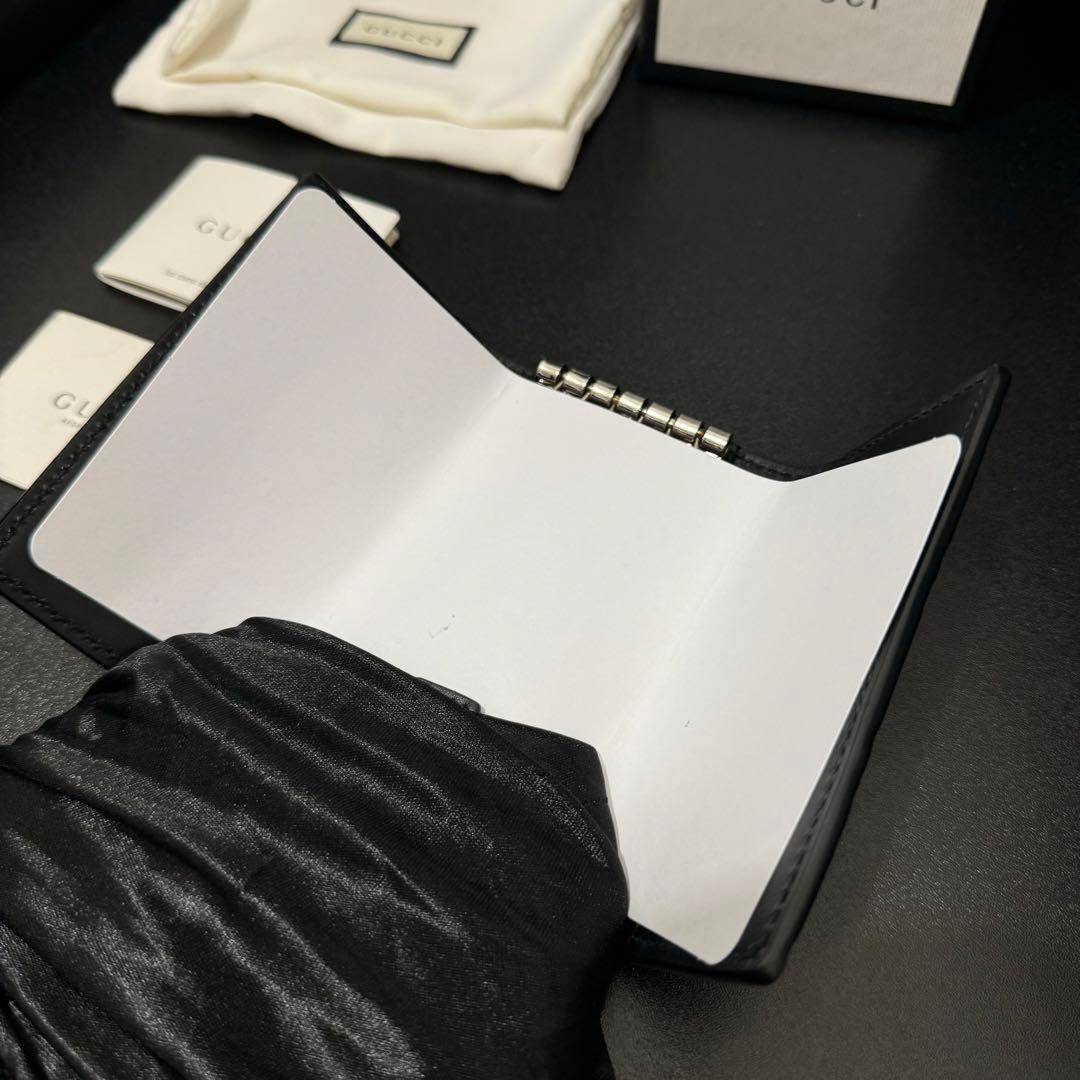 『箱,付属品完備』 GUCCI キーケース レザー GGライン 6連リング
