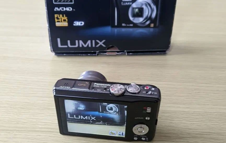 【値下げしました】Panasonic LUMIX TZ20 コンデジ