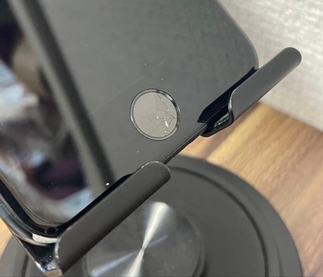 【即日発送】iPhoneSE(第3世代)ミッドナイト 64GB