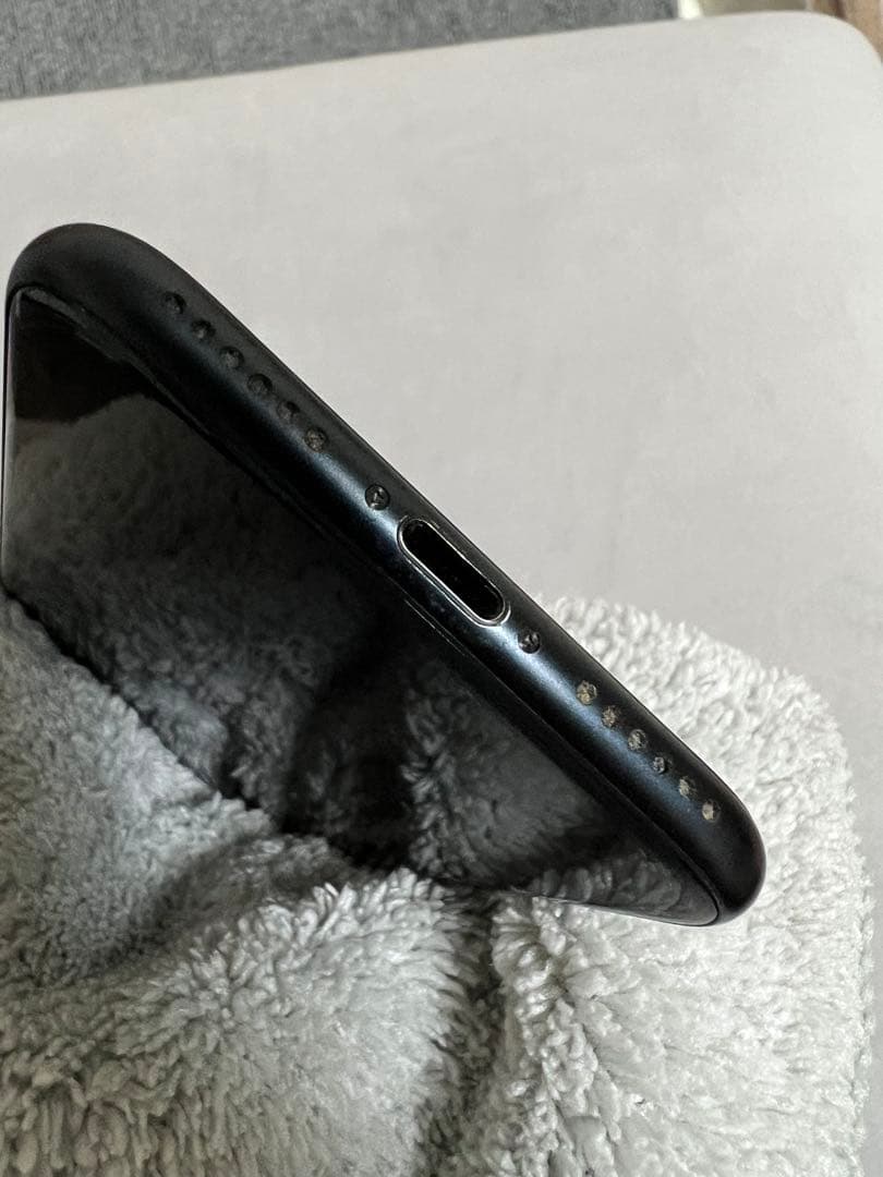 iPhone SE 第3世代 (SE3) ミッドナイト 128GB