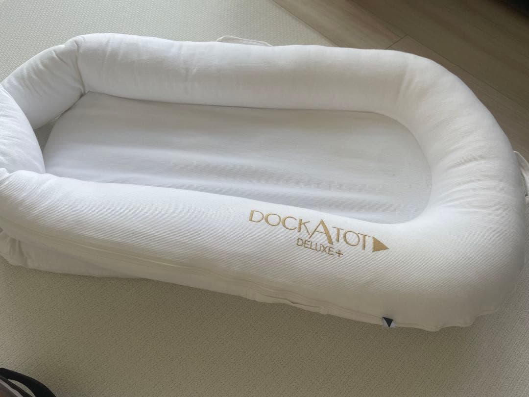 [美品] DOCKATOT Deluxe+ ドッカトット