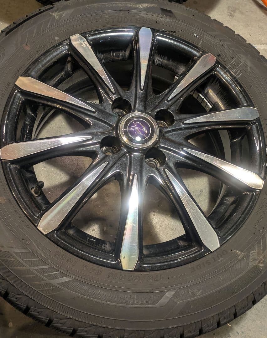 スタッドレス 2022年タイヤ 15インチ 送料込み アイスガードトヨタ等