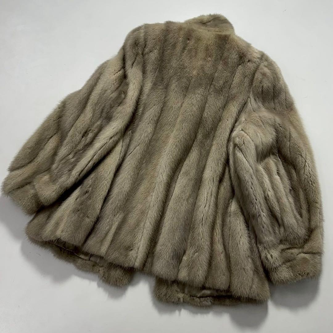 ボリューム◎丸襟　EMBA サファイアミンク ファーコート