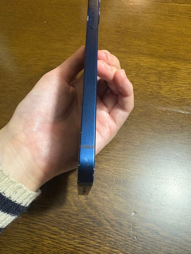 iPhone 12 ブルー　64GB