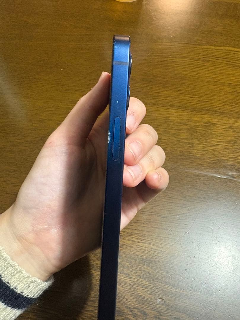 iPhone 12 ブルー　64GB