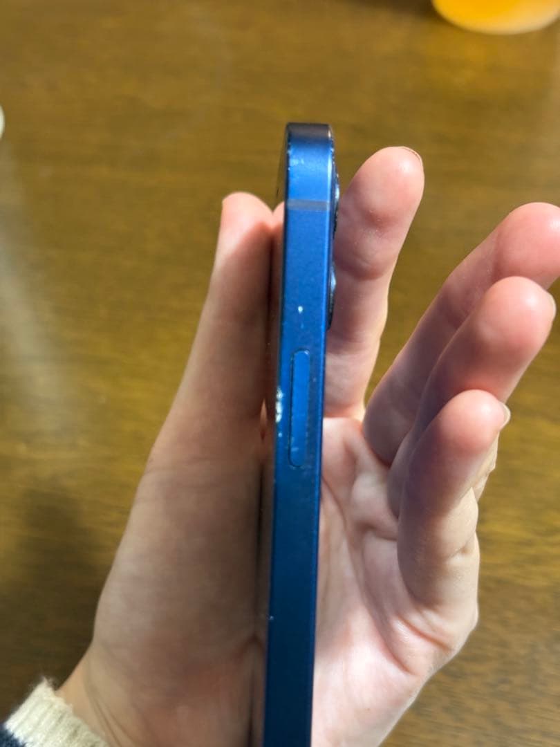 iPhone 12 ブルー　64GB