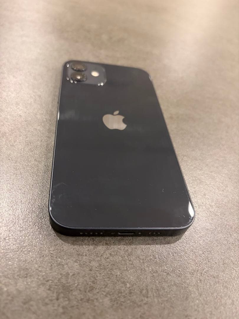 iPhone12 128GB データ削除済み