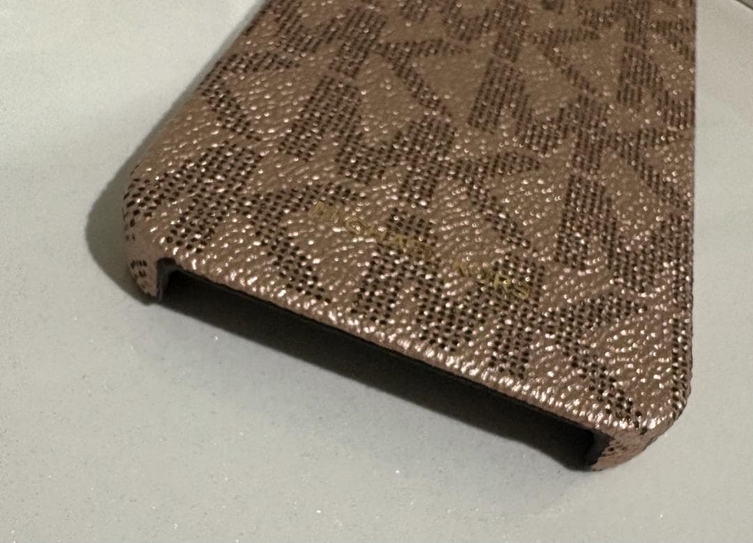 マイケルコース iPhone13対応✨ロゴ入りローズピンクケース