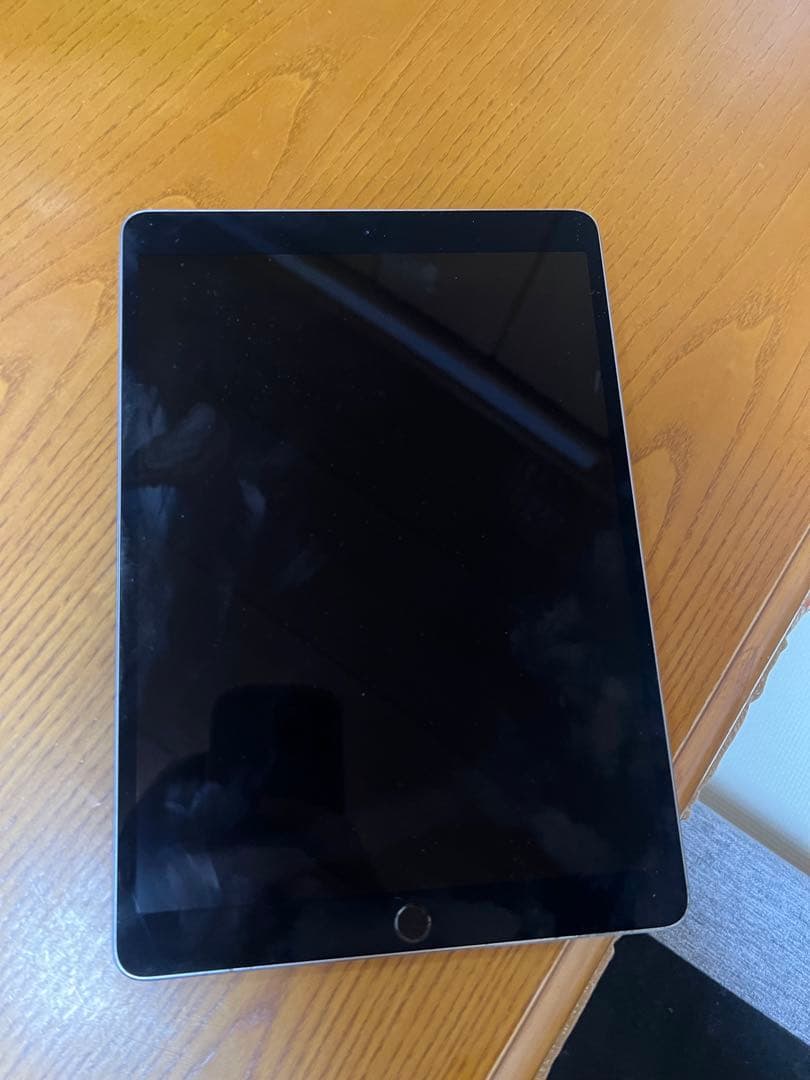 美*雪様 iPad Pro 10.5インチ　A1701 64GB ジャンク品