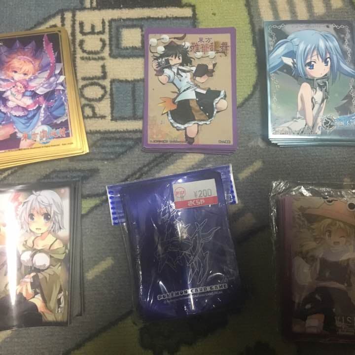 中古 キャラクター スリーブ