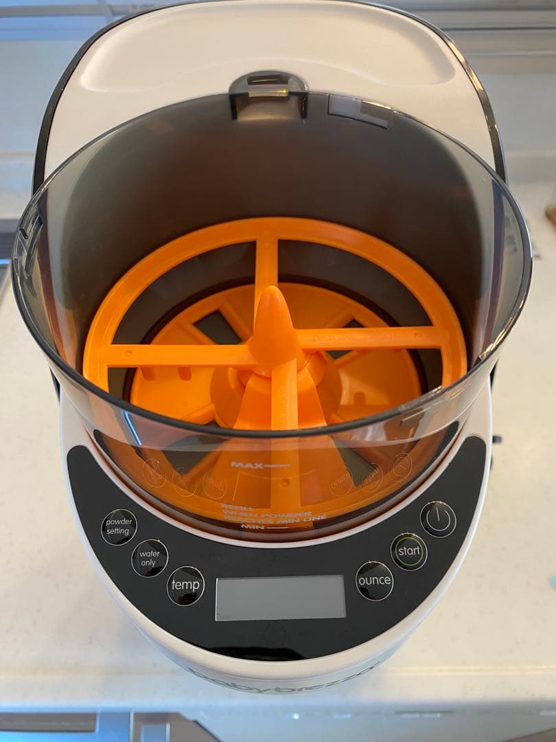 Baby brezza 自動調乳機　全自動ミルクメーカー