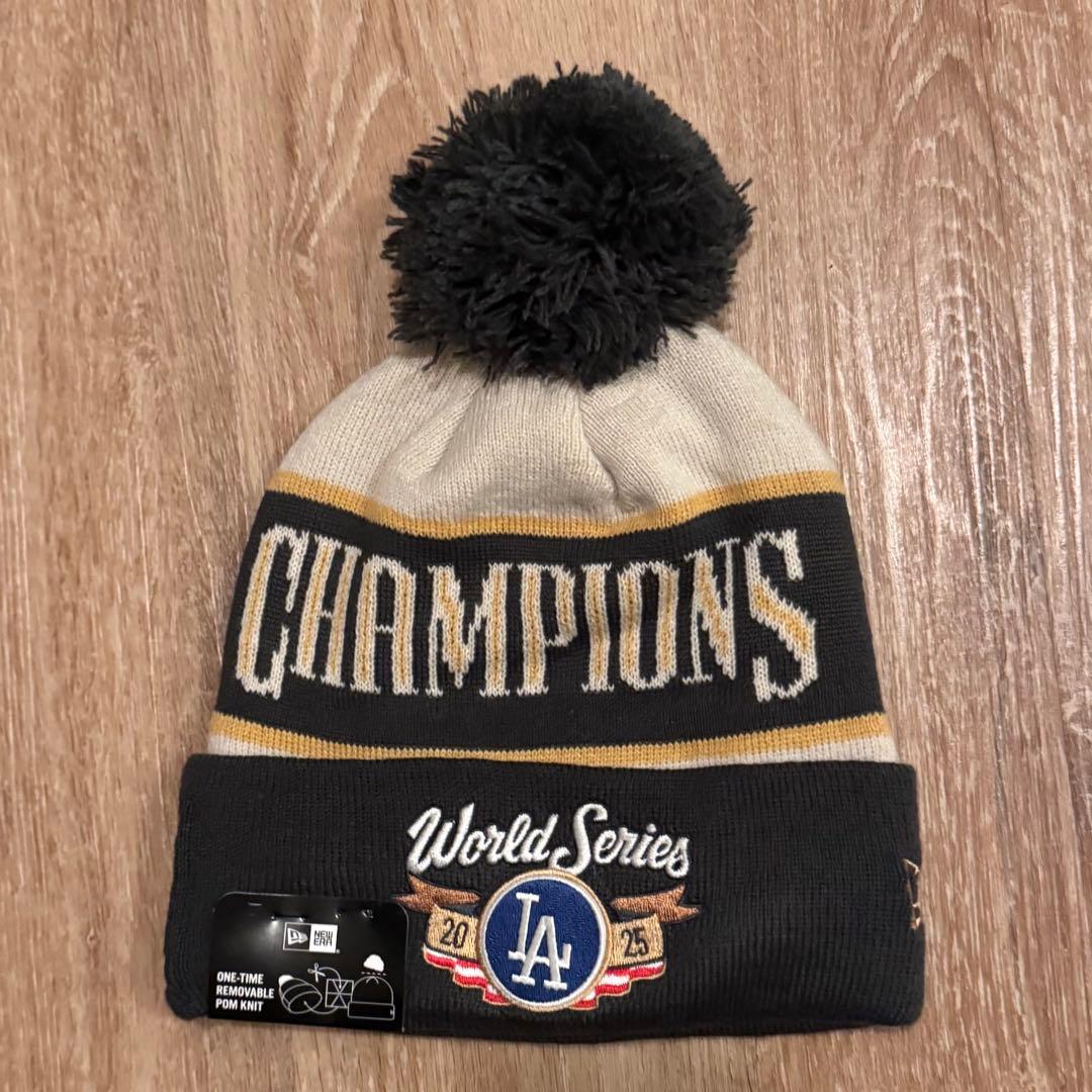 ドジャース　2025 ワールドチャンピオン　ニット帽　キャップ　新品
