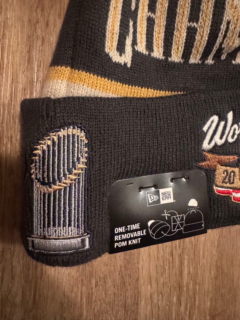 ドジャース　2025 ワールドチャンピオン　ニット帽　キャップ　新品