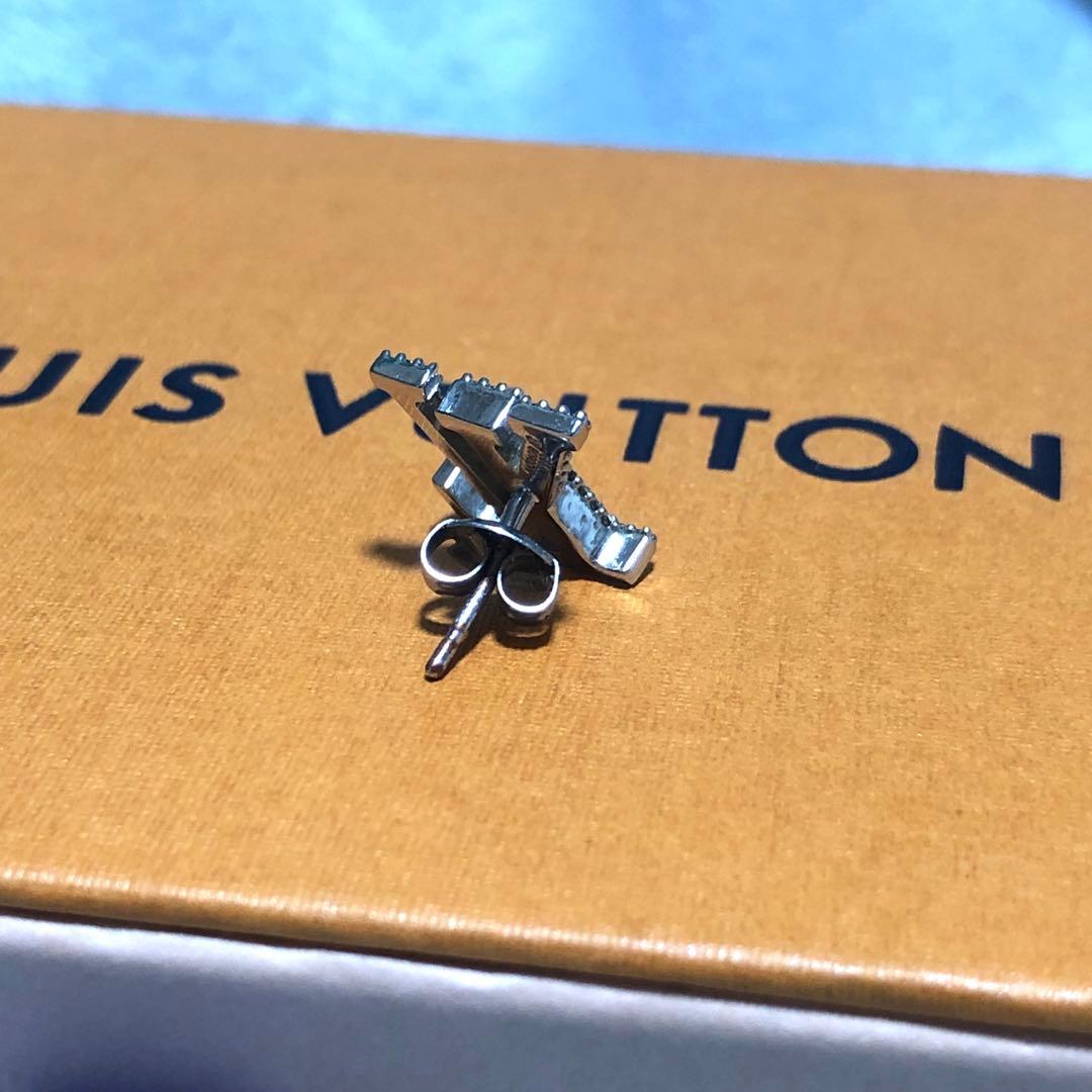 ゲロネコヤマト様　ヴィトン アイコニック ピアス　片耳　シルバー