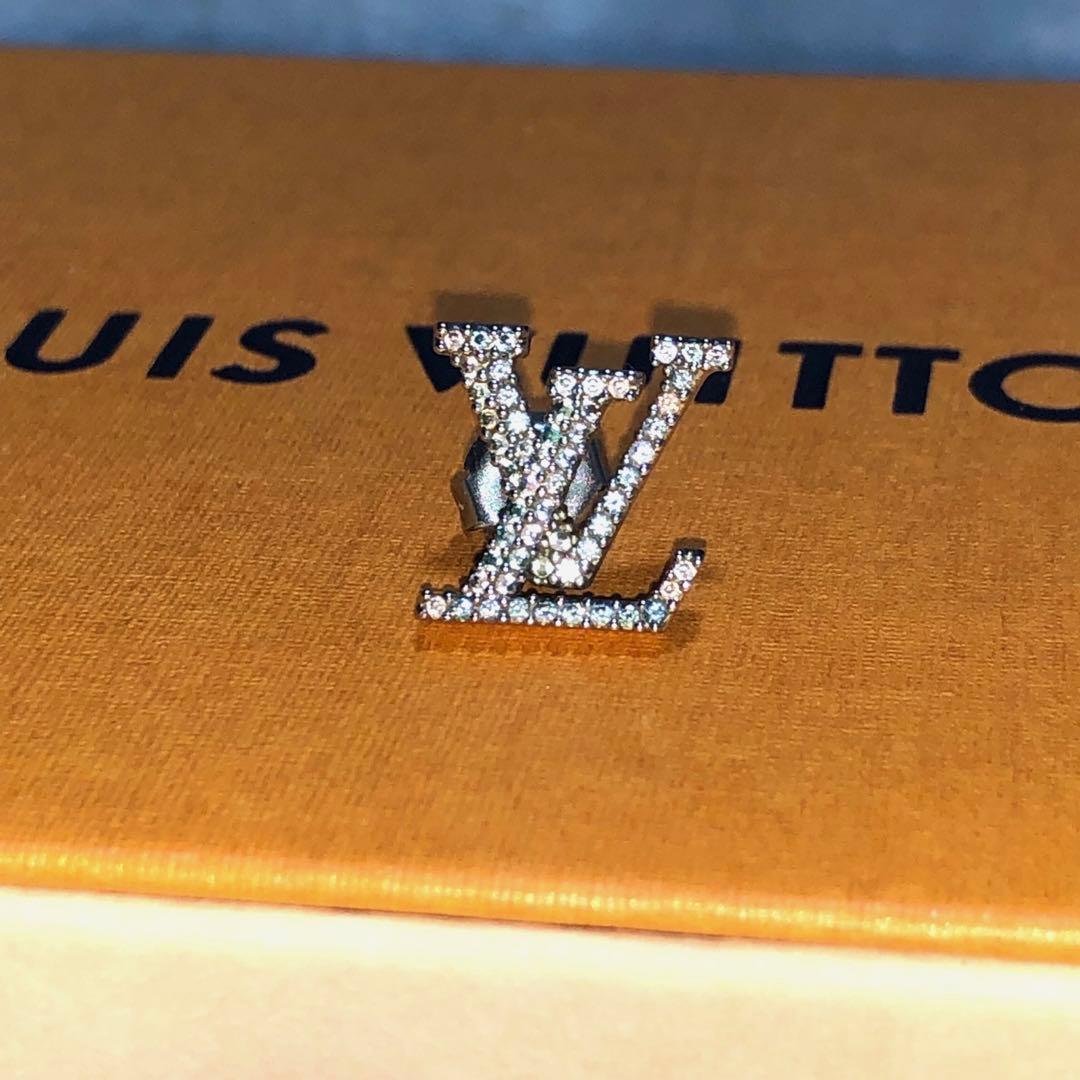 ゲロネコヤマト様　ヴィトン アイコニック ピアス　片耳　シルバー