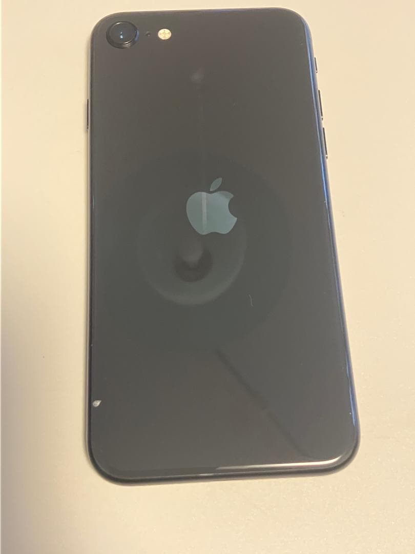 iPhone SE(第２世代) ブラック 128GB 交換未使用品 送料無料