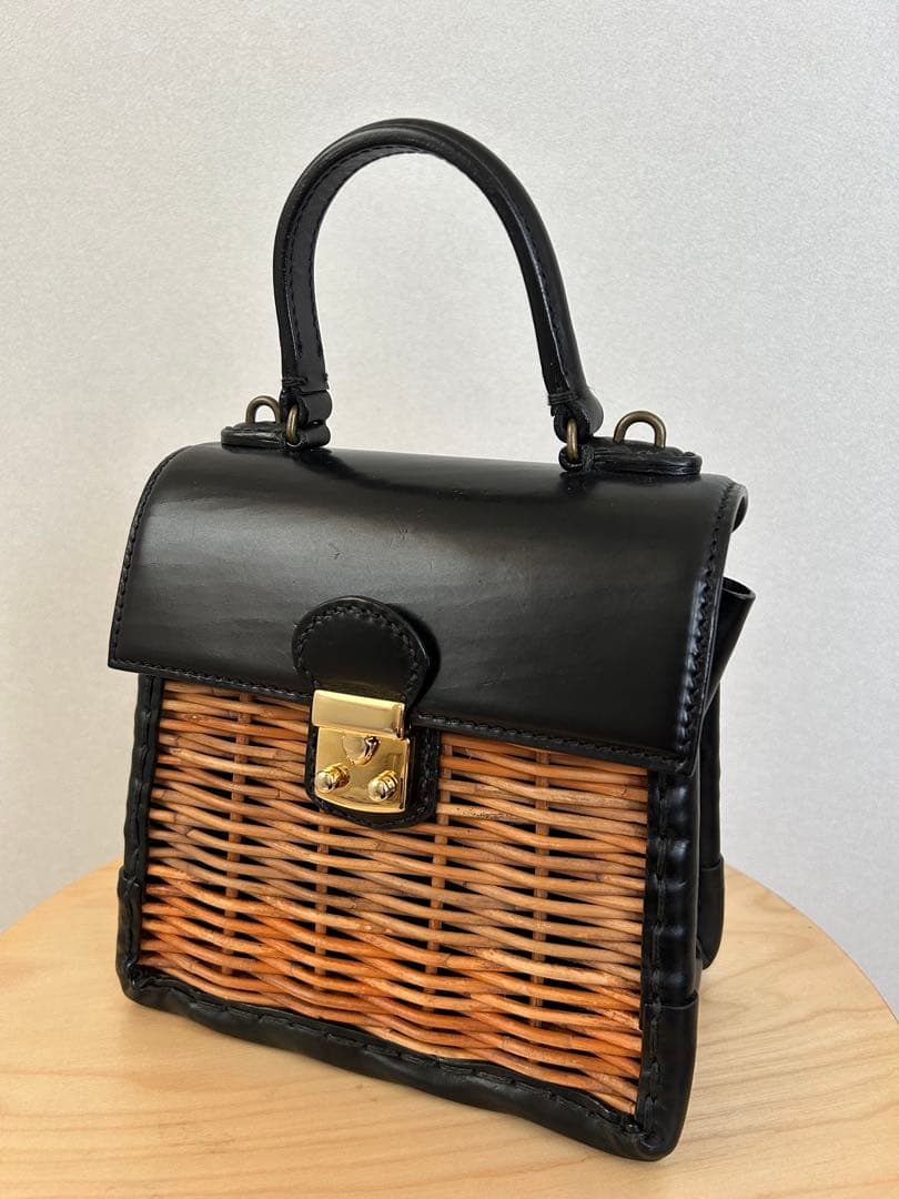 エバゴス　ケリー　ミニ　黒