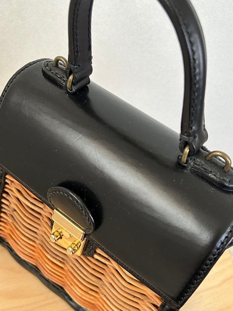 エバゴス　ケリー　ミニ　黒