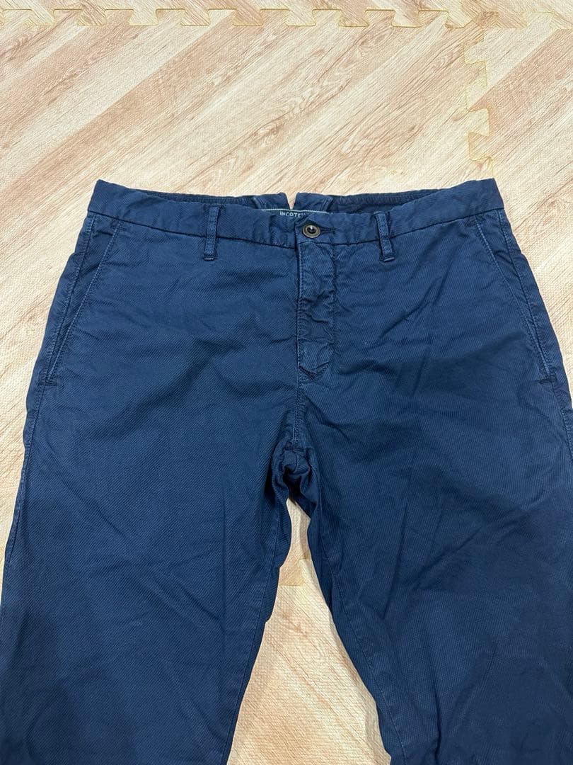 インコテックス　ネイビー スリムフィット チノパン