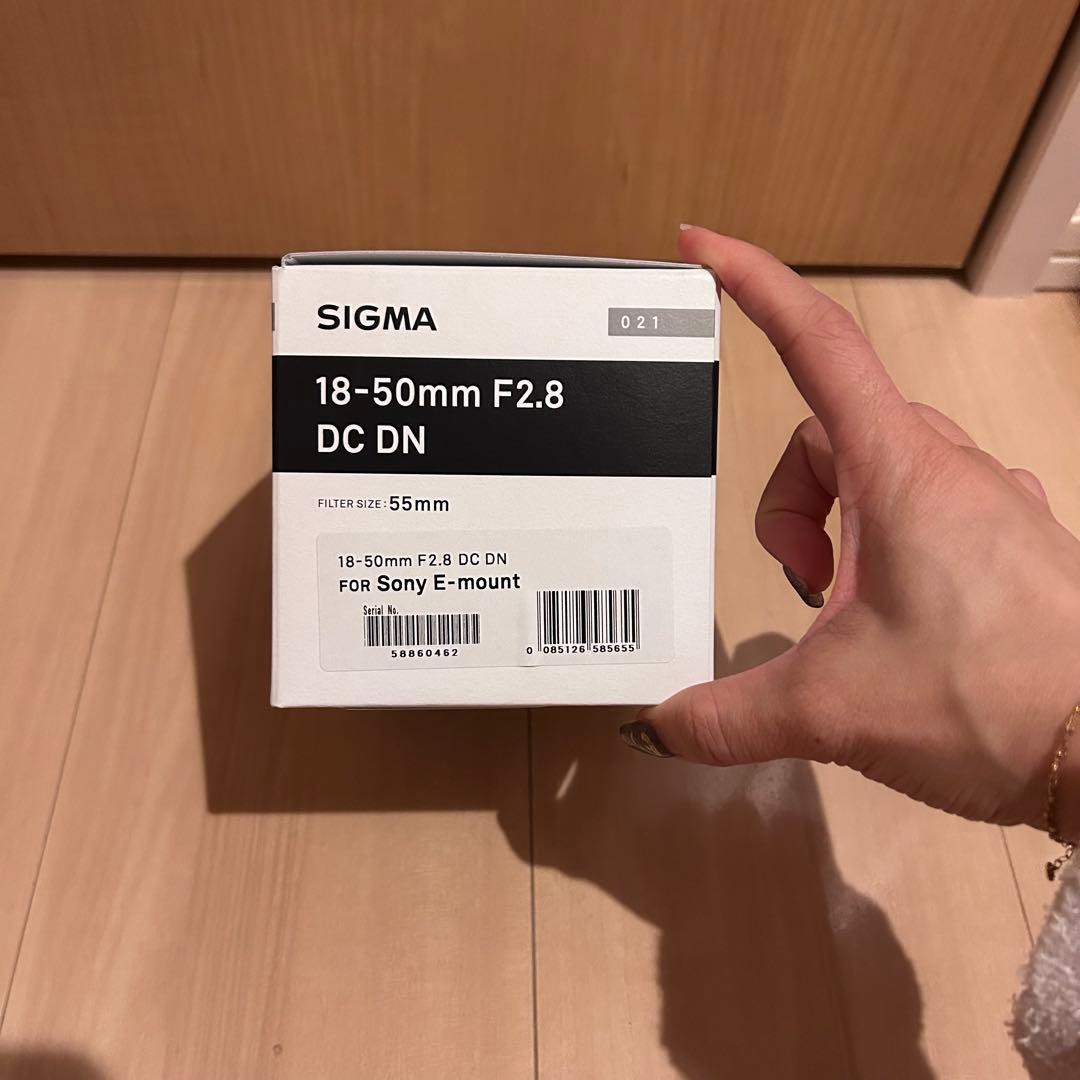 SIGMA 18-50mm F2.8 DC DN 保証書付