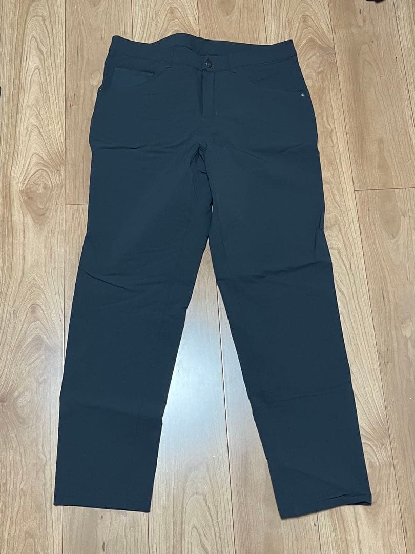 パンツ Arc'teryx Levon Winter Weight Pants 32-R