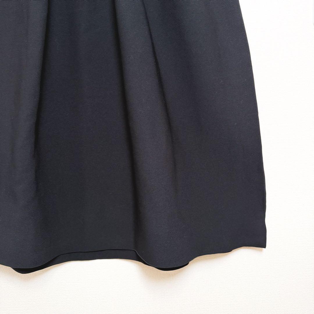 ワンピース CFCL POTTERY SLEEVELESS BUST FLARE DRESS