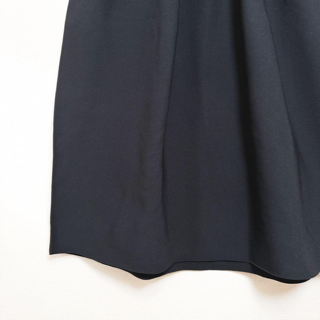 ワンピース CFCL POTTERY SLEEVELESS BUST FLARE DRESS