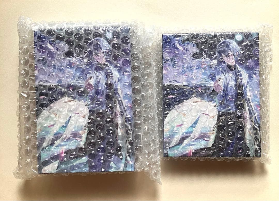 オンキヨー　小柳ロウ　ワイヤレスイヤホン&ワイヤレス充電器