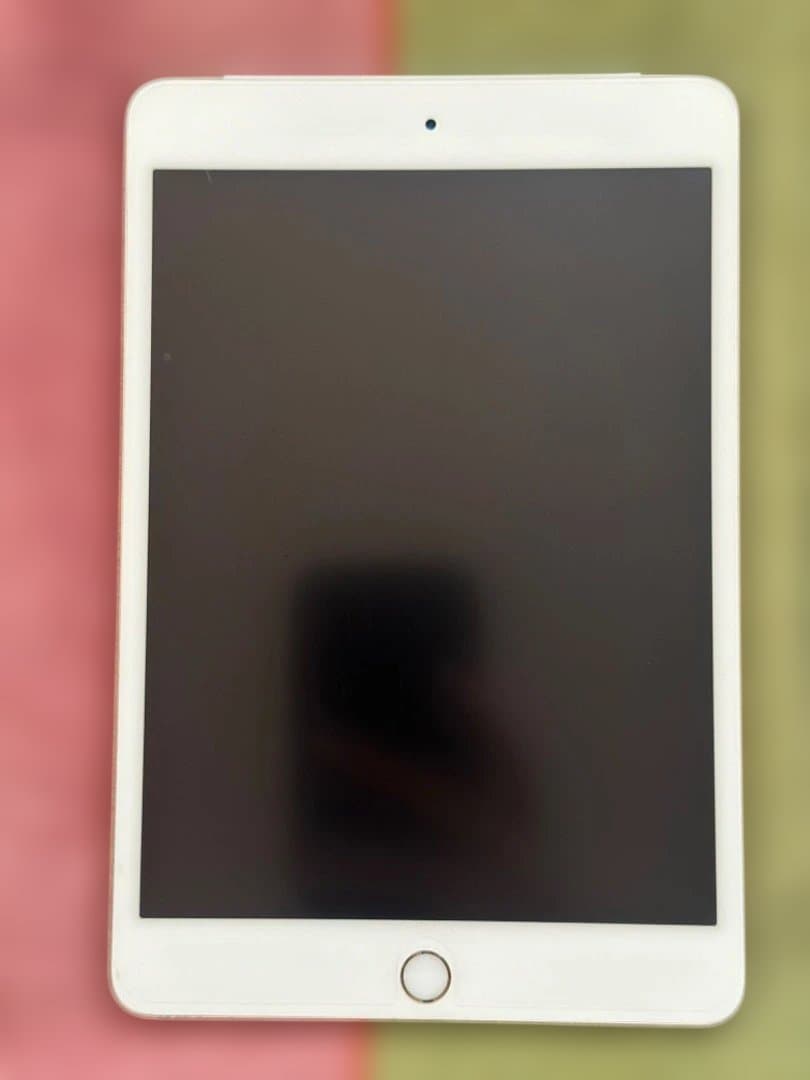 iPad mini4ゴールド 32GB Wi-Fi + Cellular モデル