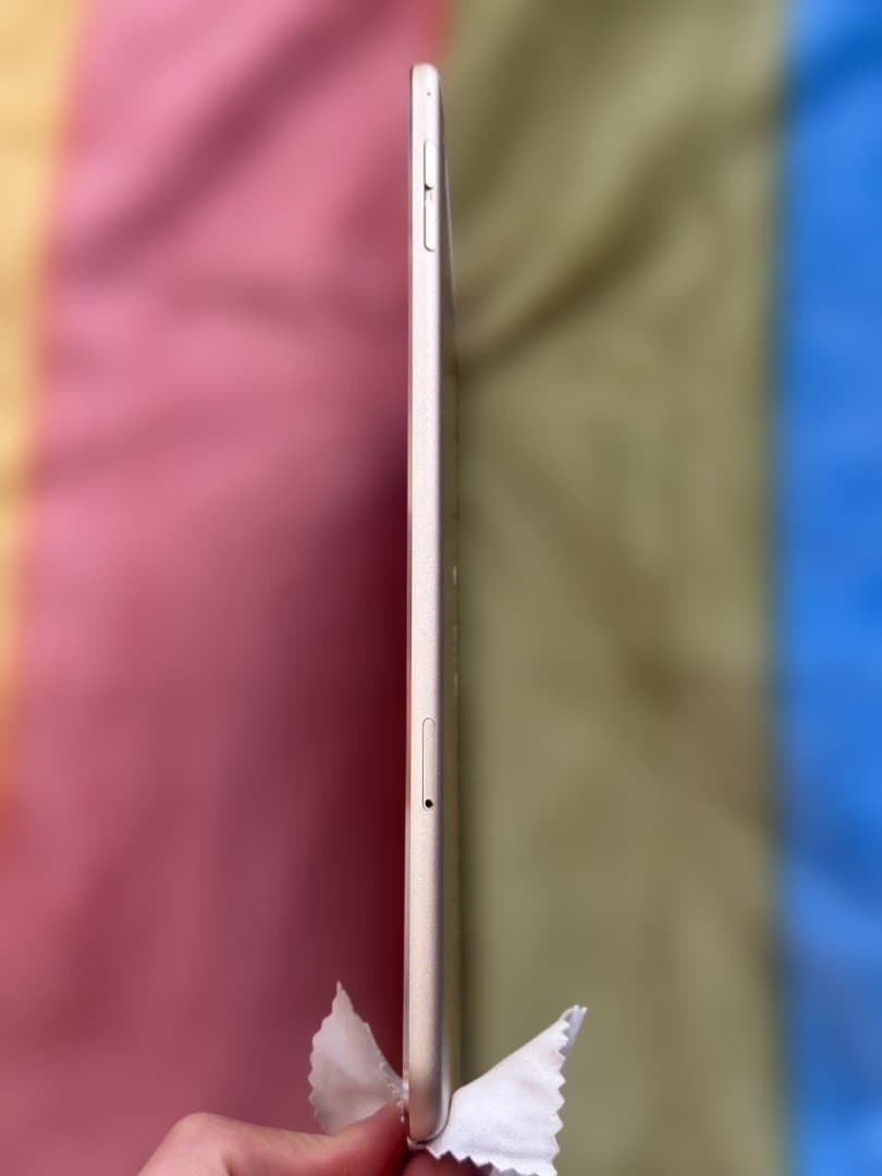 iPad mini4ゴールド 32GB Wi-Fi + Cellular モデル