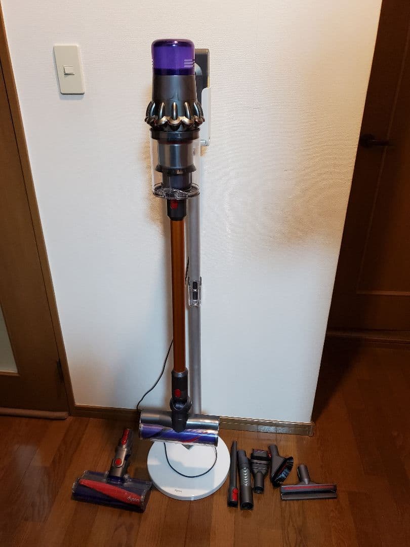 ダイソンSV１４ 分解清掃動作確認済み　純正スタンド付き