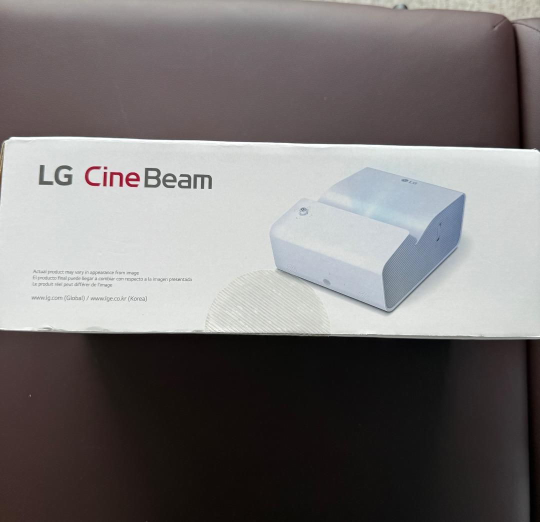 LG CineBeam プロジェクター本体　PH450UG