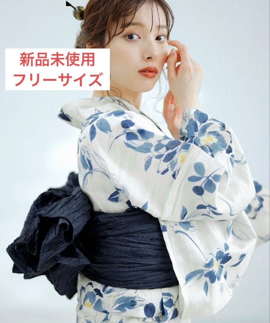 花柄浴衣セット 白　紺 フリーサイズ 新品未使用