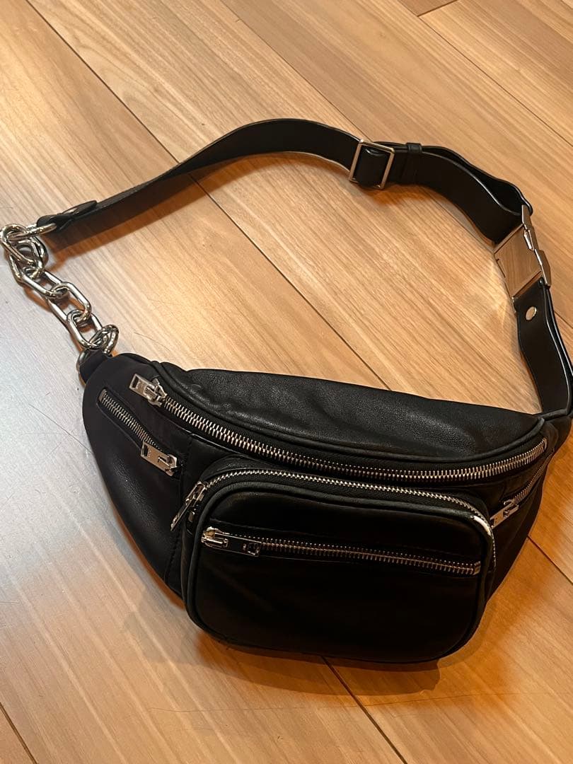 B*O様 ALEXANDER WANG ボディバッグ ブラック