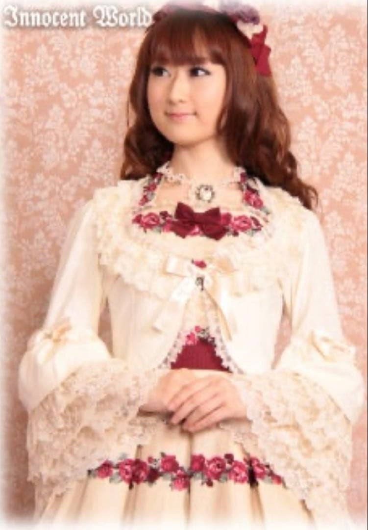 イノセントワールド　シシィボレロ