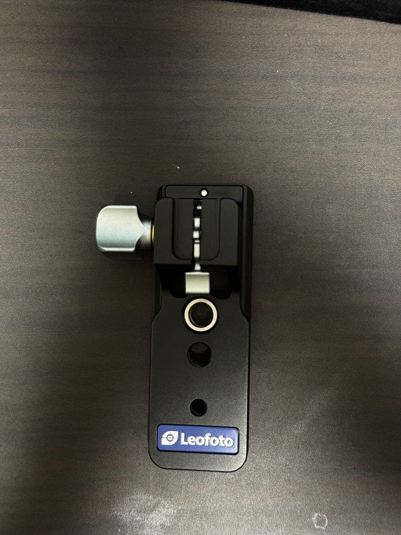 Leofoto SF-01 レンズフット