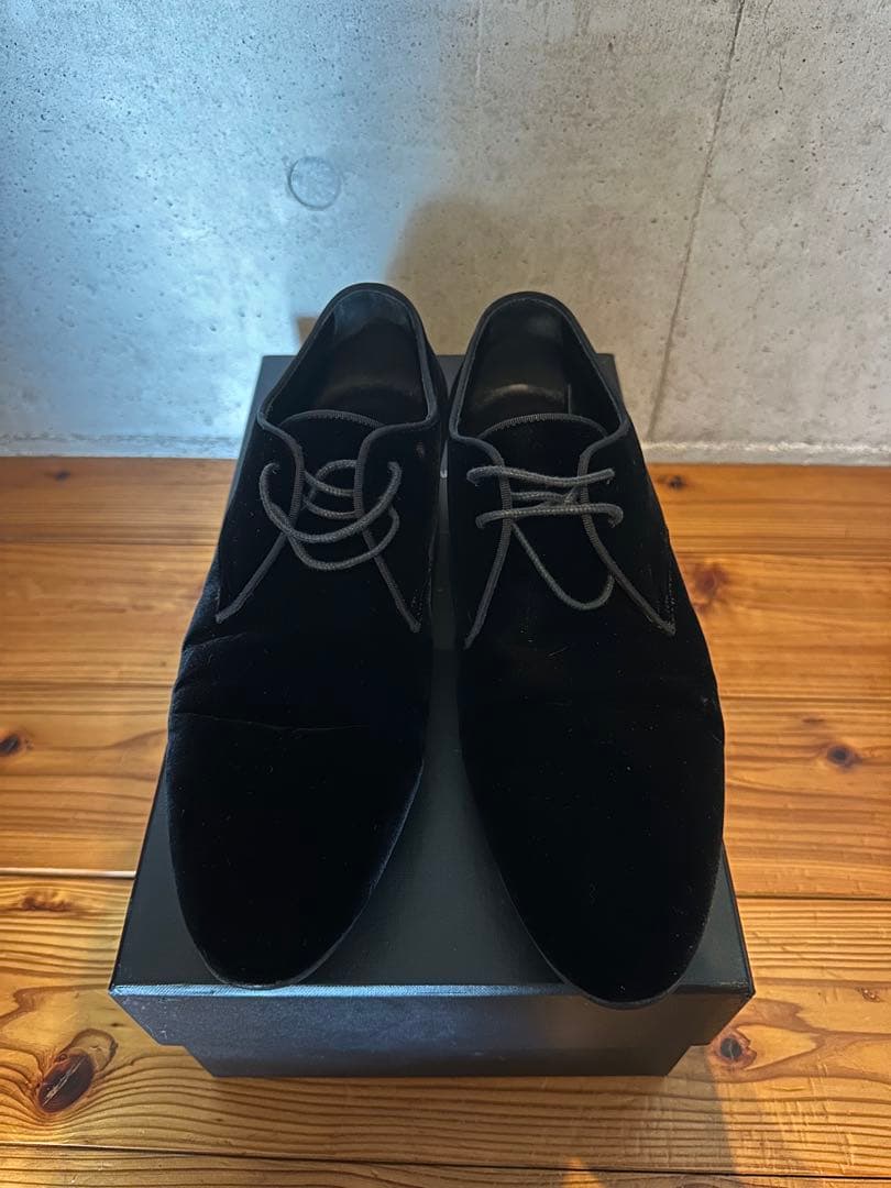 Saint Laurent ブラック ベルベット ドレスシューズ 海外限定