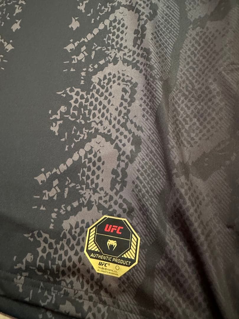 UFC Venum オーセンティック　ファイトナイトジャージ 未使用品