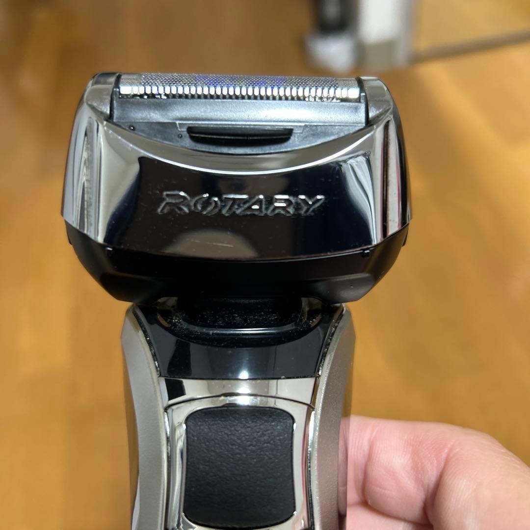 タ*ー様 【美品】　日立　ロータリーシェーバー　RM-LX9 充電式