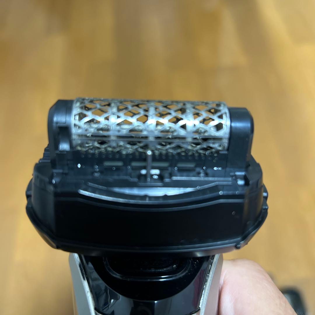 タ*ー様 【美品】　日立　ロータリーシェーバー　RM-LX9 充電式