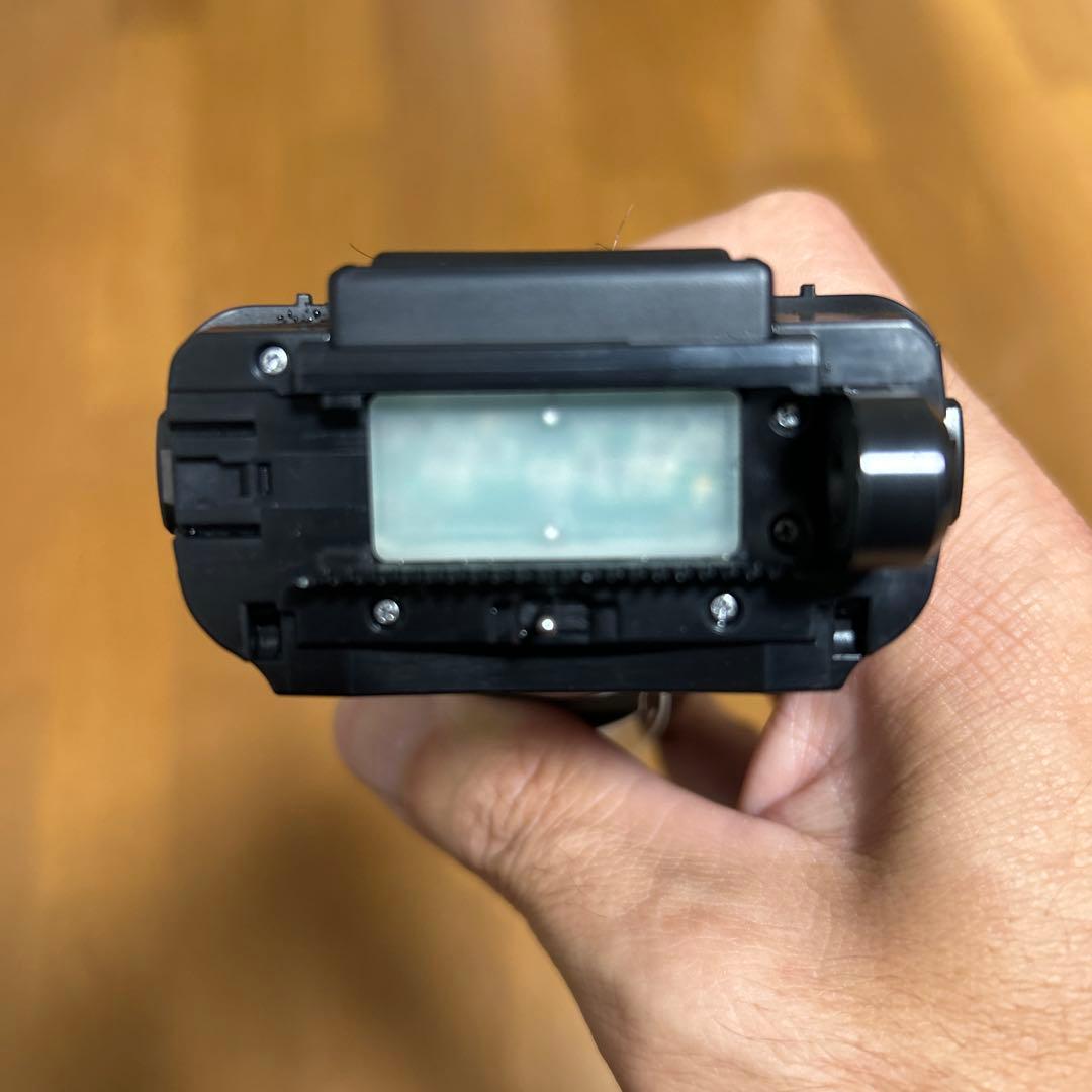 タ*ー様 【美品】　日立　ロータリーシェーバー　RM-LX9 充電式