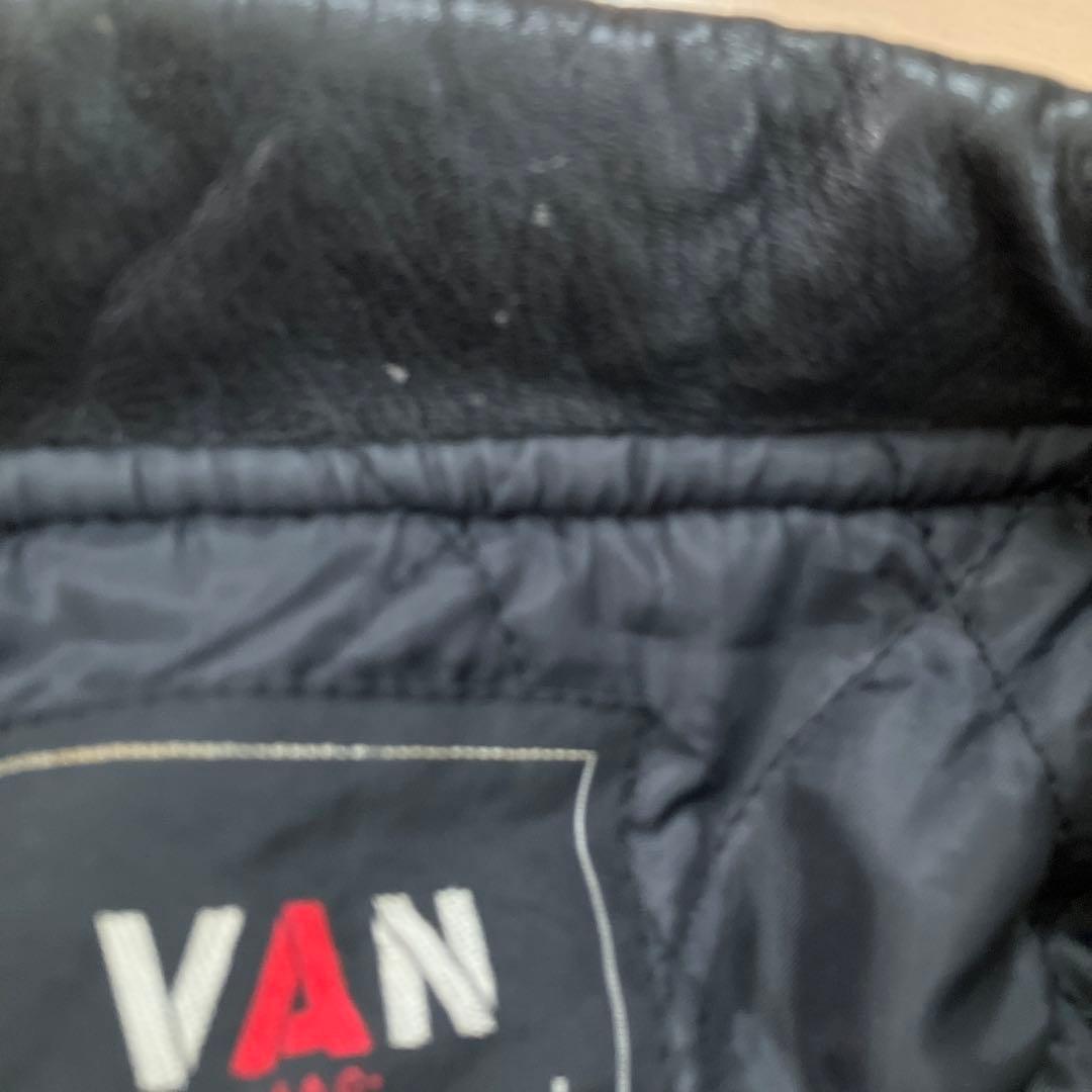 10.31 VAN JAC ヴァンヂャケット スタジャン ブラックBig One