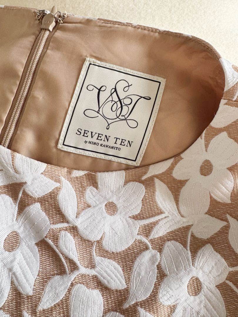 SEVENTENbyMIHOKAWAHITOツートンジャガードフラワーワンピース