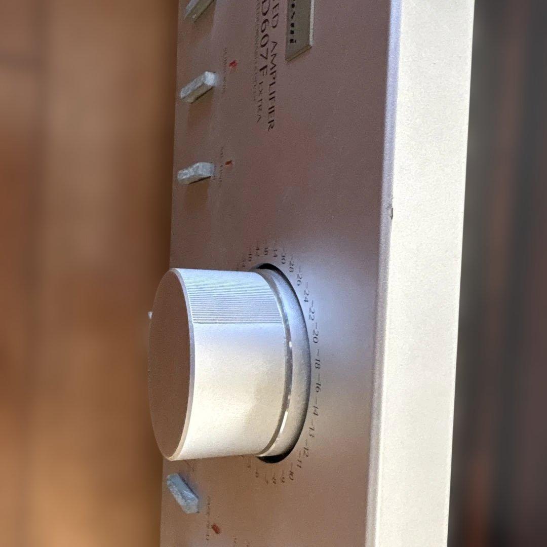 サンスイ　プリメインアンプ　AU-D607F EXTRA ジャンク品　取説付き