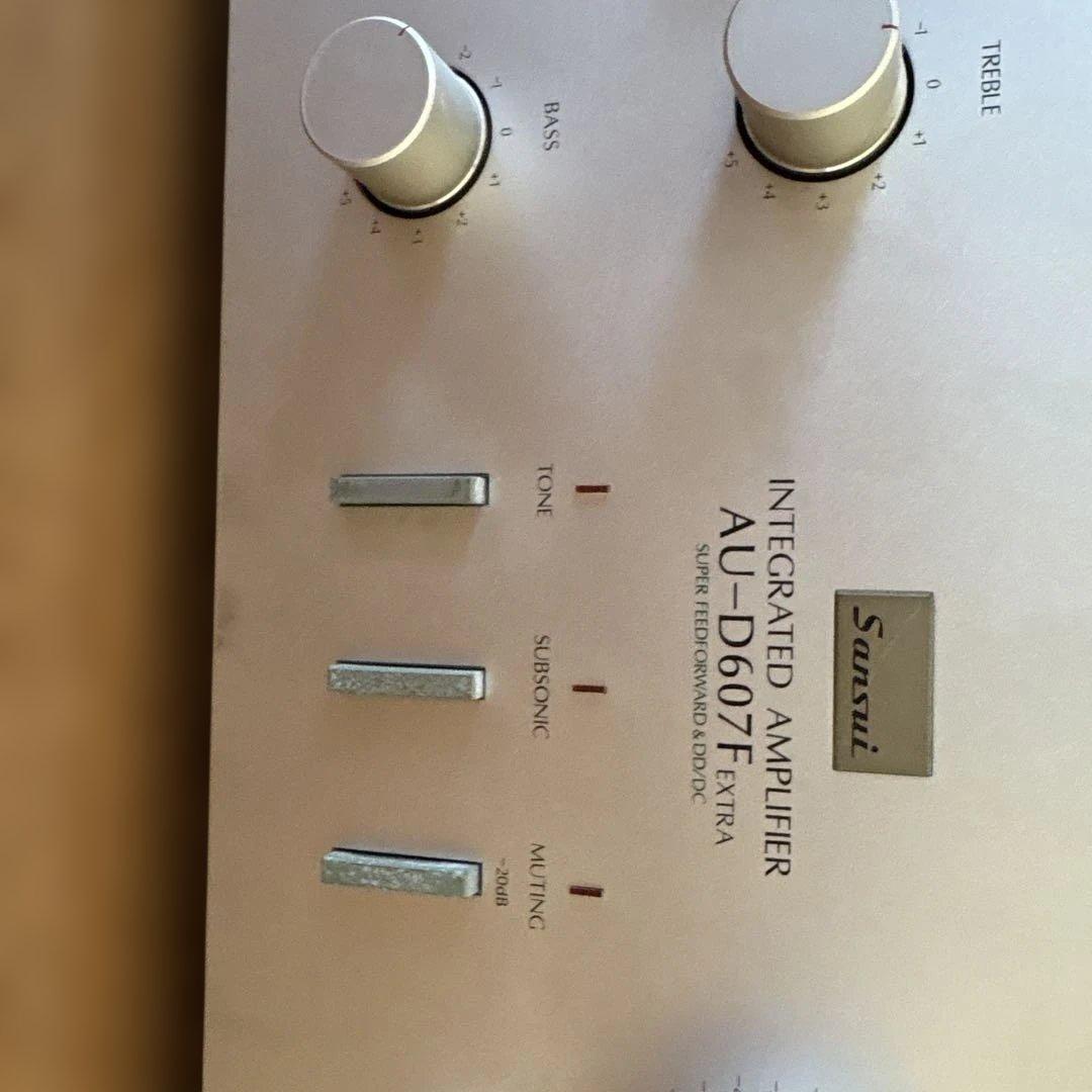 サンスイ　プリメインアンプ　AU-D607F EXTRA ジャンク品　取説付き