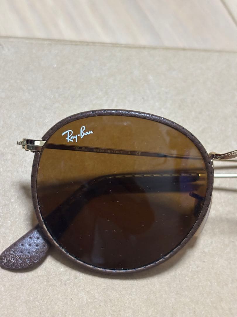 Ray Ban レイバン　サングラス　レザー　レディース
