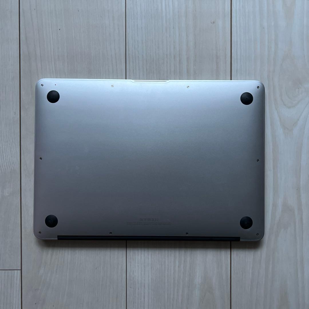Apple MacBook Air シルバー